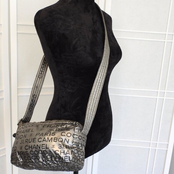Chanel Coco Cambon Rue 31 Metallic Shoulder Bag - Picture 1 of 15